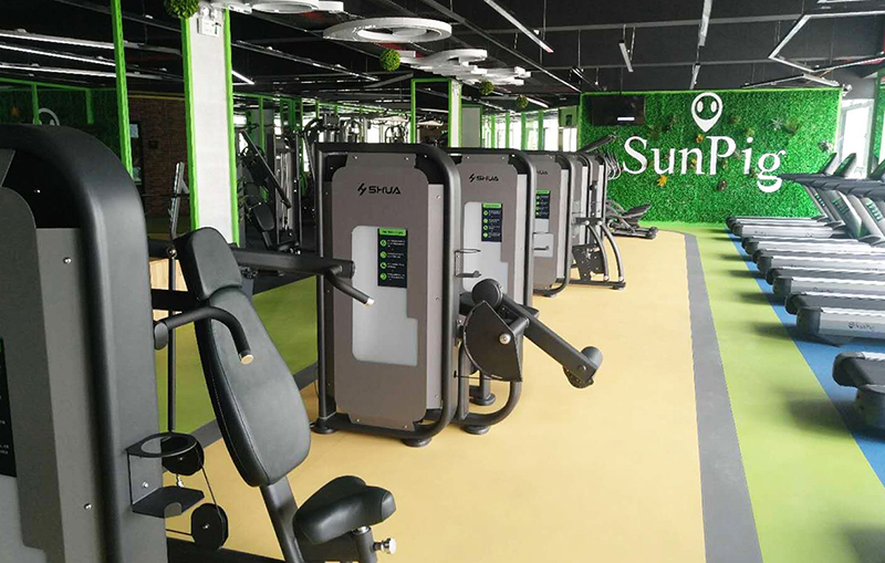 米兰智能健身器材